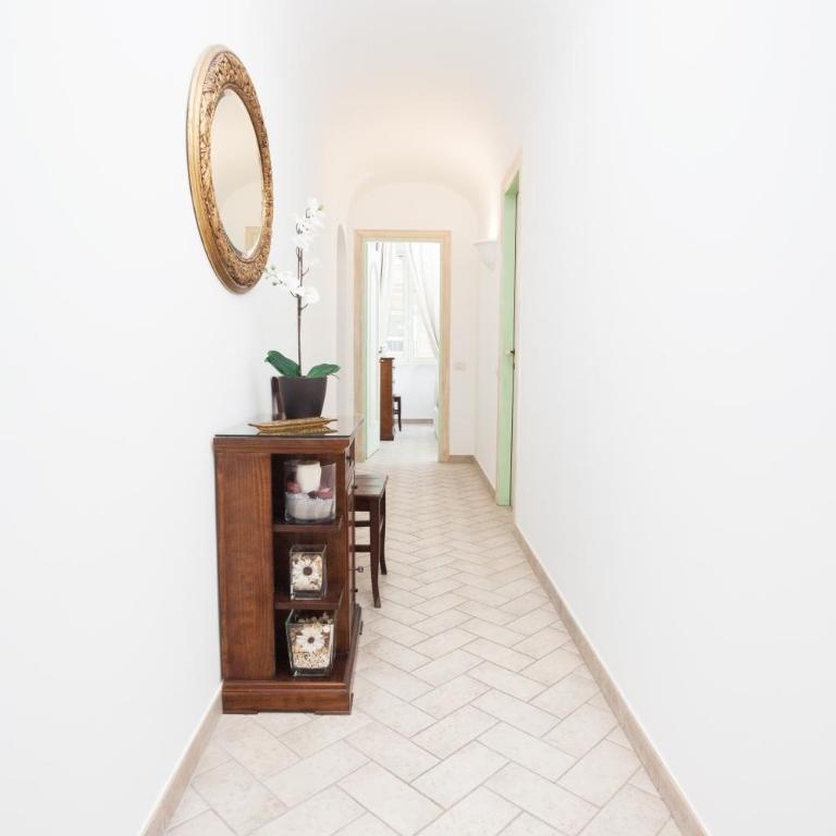 Tritone 91 Apartments - Appartamento Deluxe - 19