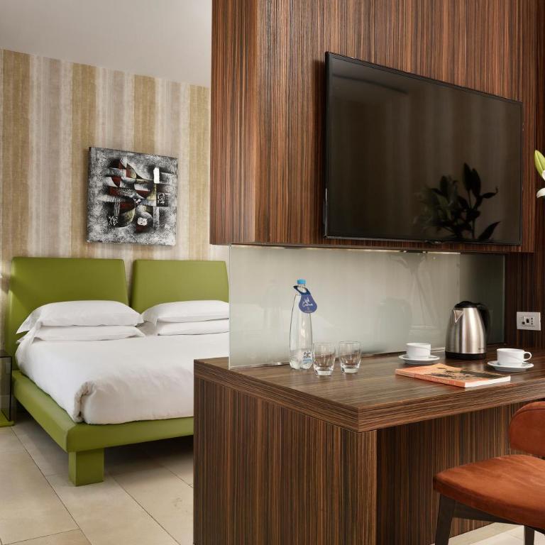 Hotel Isola Sacra Rome Airport - Suite Familiare con Balcone - 1