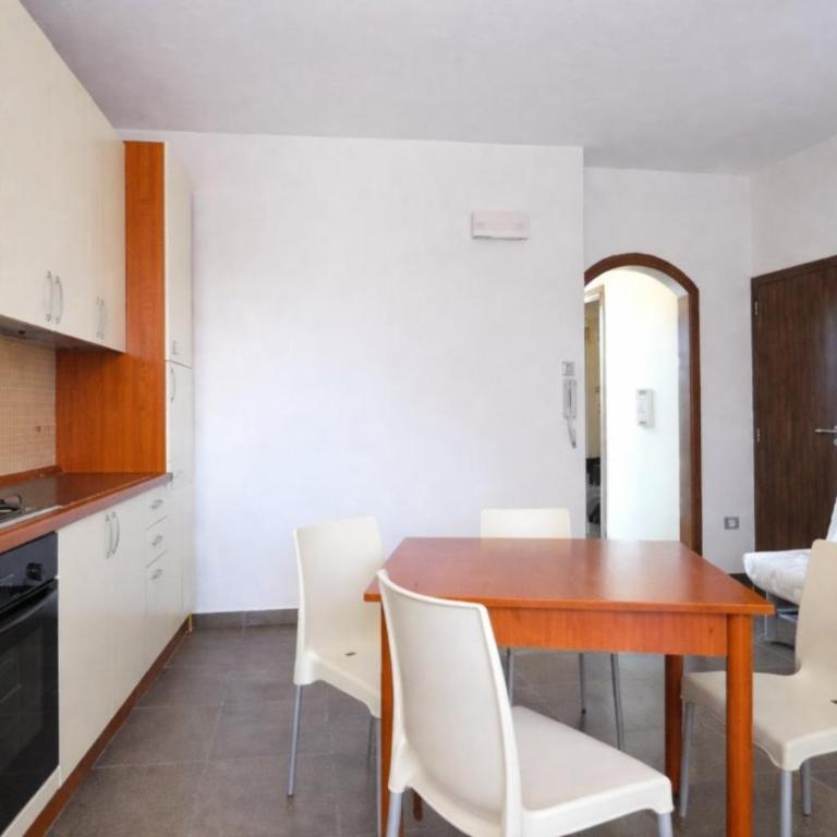Maris Inn - Appartamento Superior con 1 Camera da Letto e Balcone - 4