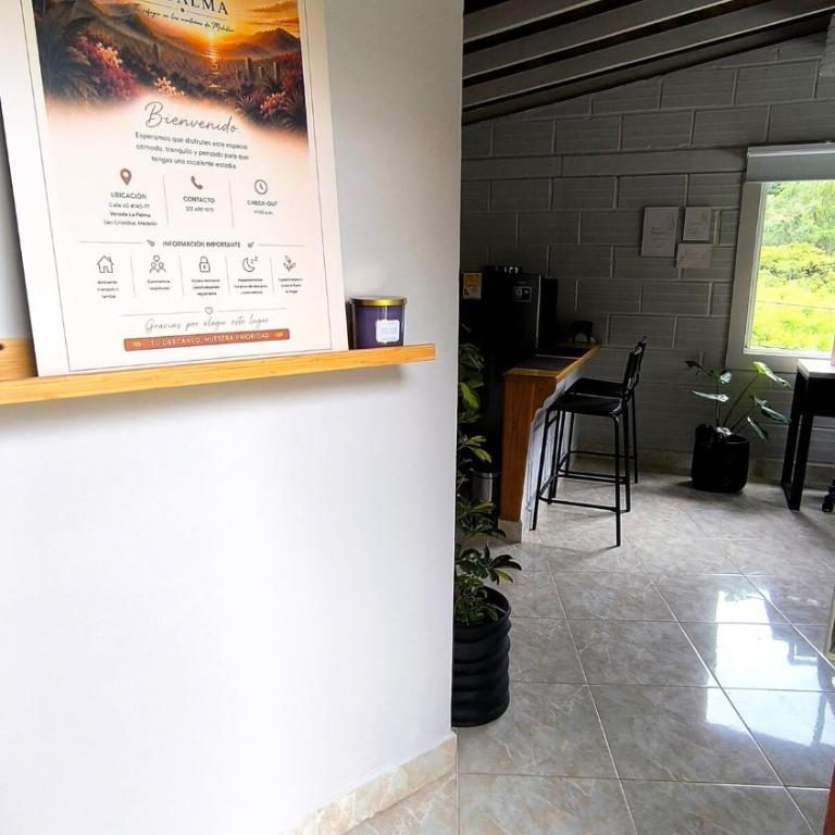 Comfortable and private country-style studio apartment - One-Bedroom Apartment - 2