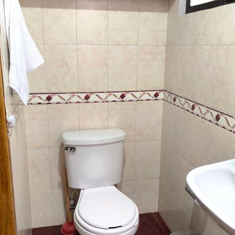 Comfortable and private country-style studio apartment - One-Bedroom Apartment - 11
