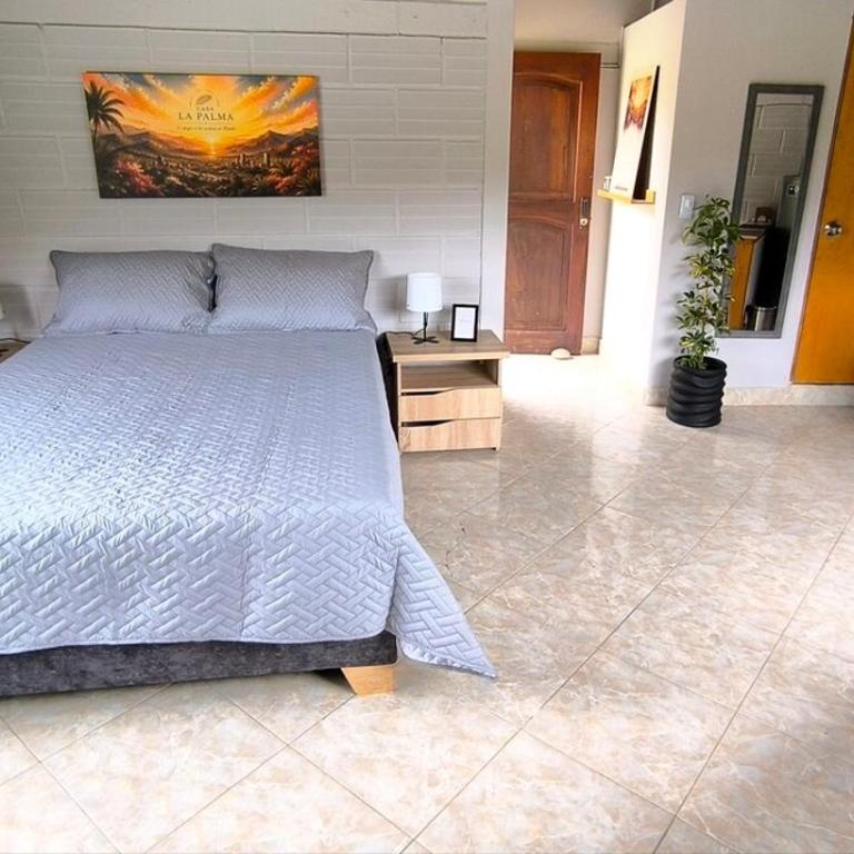 Comfortable and private country-style studio apartment - One-Bedroom Apartment - 12