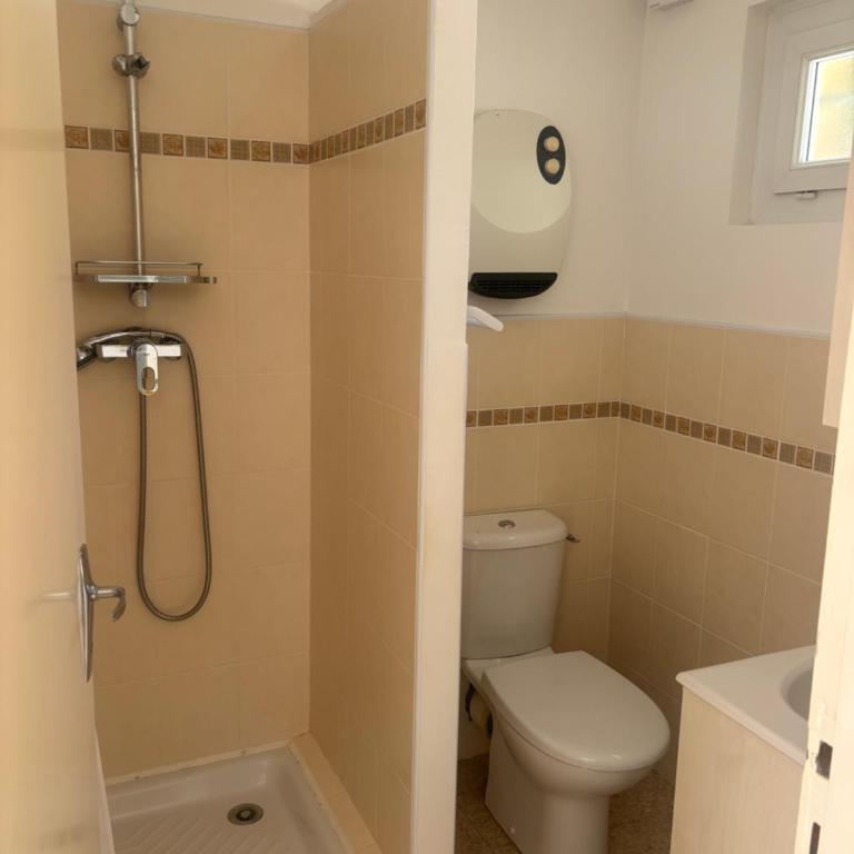 Logement indépendant rez de chaussée avec terrasse, jardin et parking - Haus mit 1 Schlafzimmer - 8