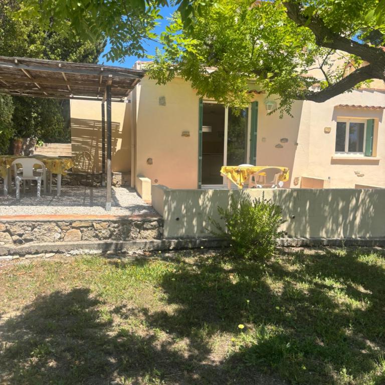 Logement indépendant rez de chaussée avec terrasse, jardin et parking - Haus mit 1 Schlafzimmer - 2