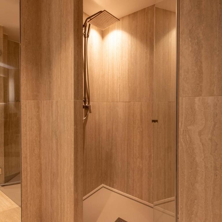 Chalet Yolo with Pool and Spa - Chalet - 30