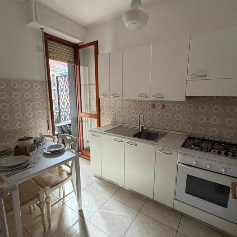 APPARTAMENTO DELIZIOSO CON TERRAZZO IN CENTRO-DELICIOUS APARTMENT WITH TERRACE - Appartement 1 Chambre - 3