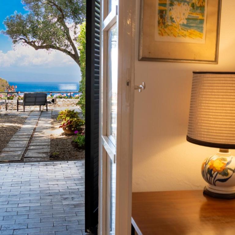 Villa Marina Taormina - Apartamento de 2 dormitorios con vistas al mar - 14