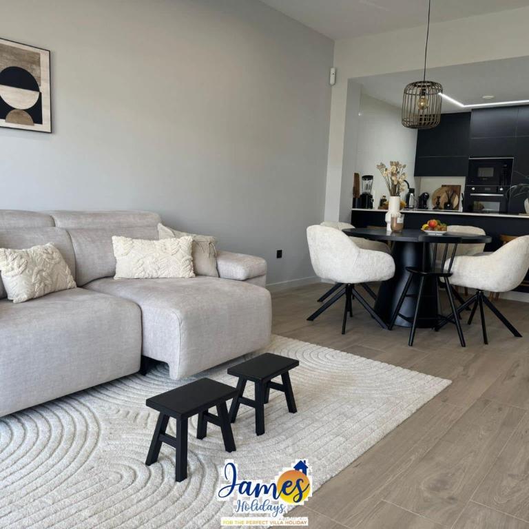 Luxury 3BR Garden Apt Pool Punta Prima PP35 - Apartamento - 3