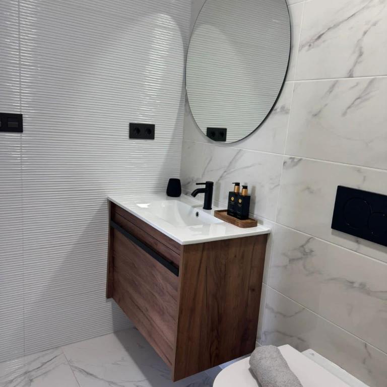 Luxury 3BR Garden Apt Pool Punta Prima PP35 - Apartamento - 16