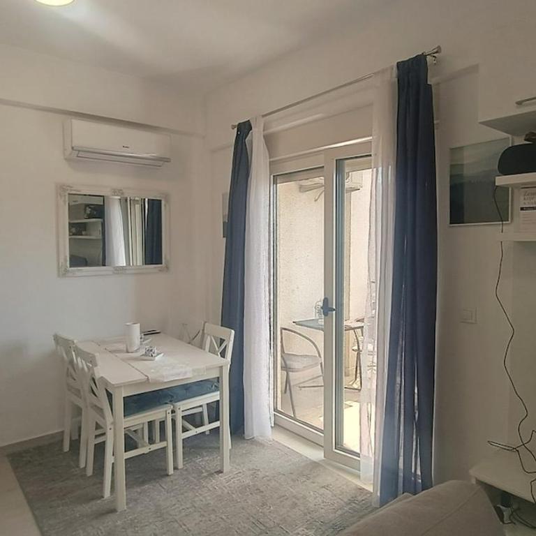 Modern sea view studio with terrace five min to beach - Apartman sa 1 Spavaćom Sobom - 15