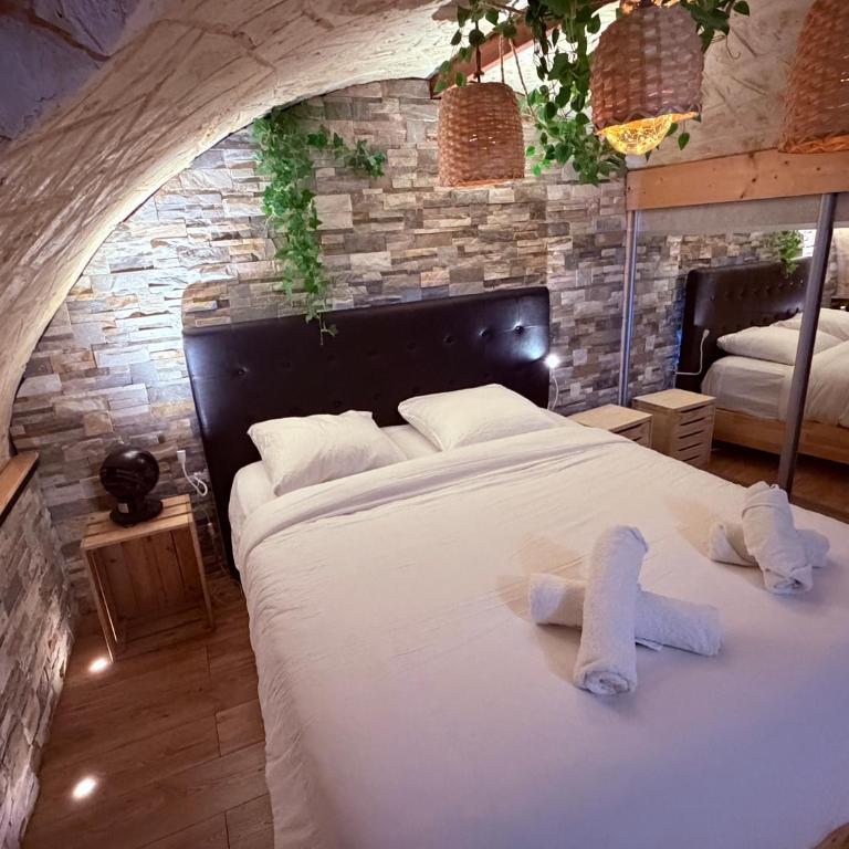 Le Secret de Sainte-Anne Écusson vaulted suite - Apartamento de 1 dormitorio - 17