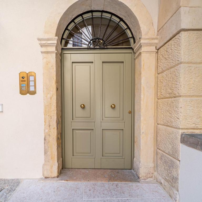 Hoomee Palazzo San Pietro - Appartamento con 1 Camera da Letto - 10