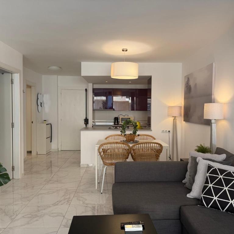 Marina Views Marbella Beachfront Center - EaW Homes - Appartamento con 2 Camere da Letto - 9