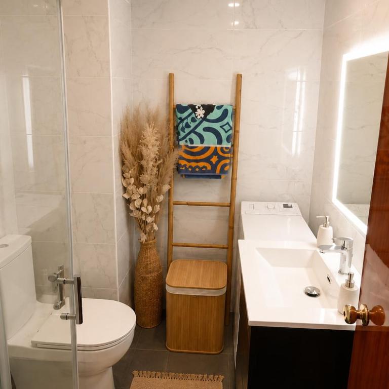 Comfortable studio less than 5 minutes from beaches, train station and shops - Apartamento de 1 dormitorio - 4