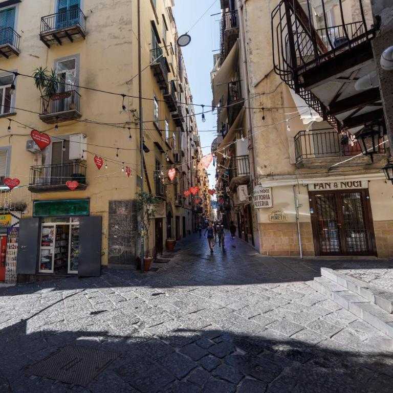 The Tiny House on Toledo By HouseinNaples - Appartamento Monolocale con Balcone - 30