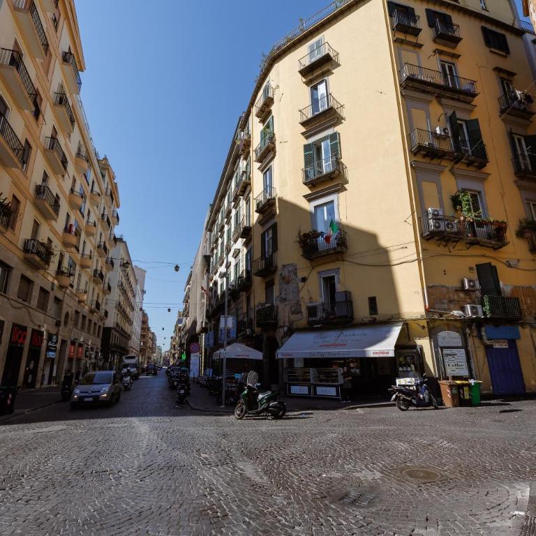 The Tiny House on Toledo By HouseinNaples - Appartamento Monolocale con Balcone - 31