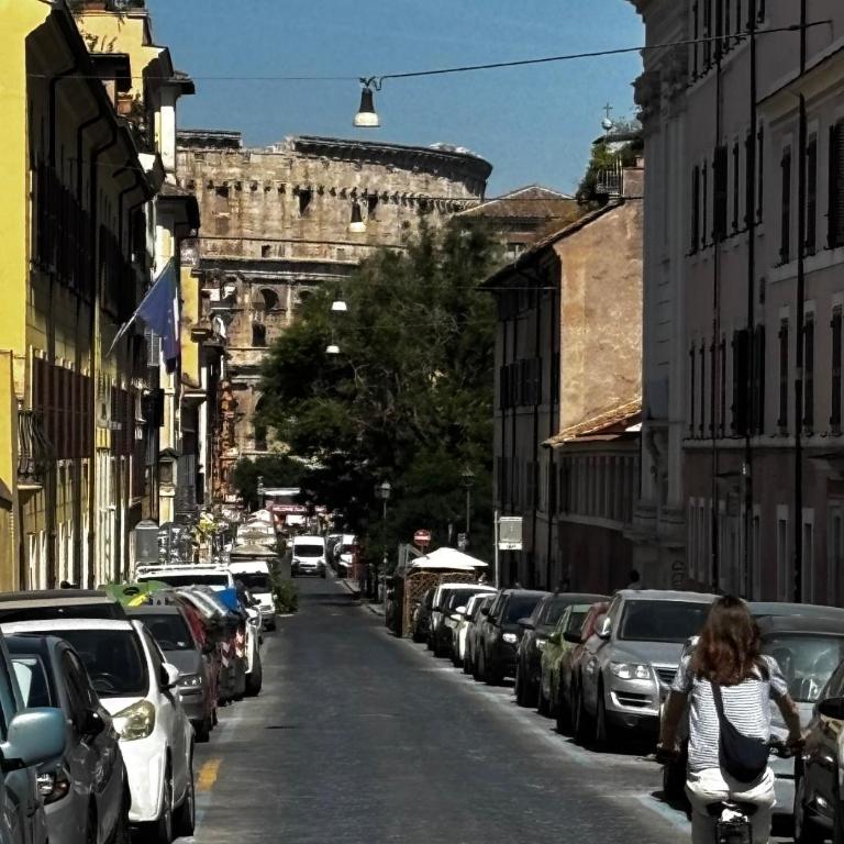Colosseo House - Appartamento con 2 Camere da Letto - 2
