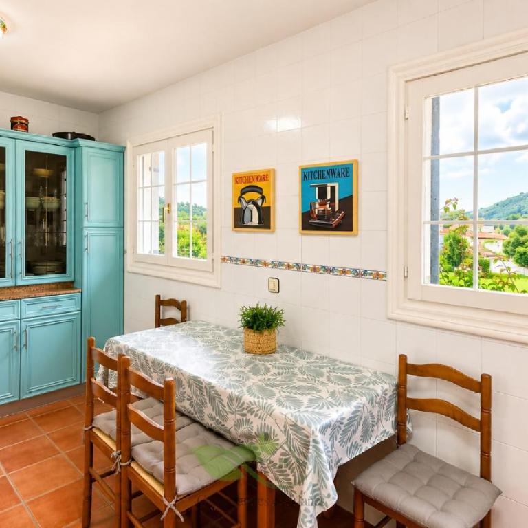 Villa Rural con Piscina en Llanes | La Ablanosa - Chalet Superior - 16