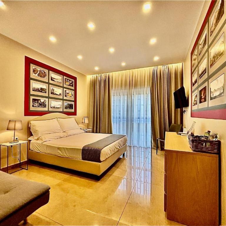 MDC Luxury Rooms Naples - Habitación Doble con balcón (3 adultos) - 7