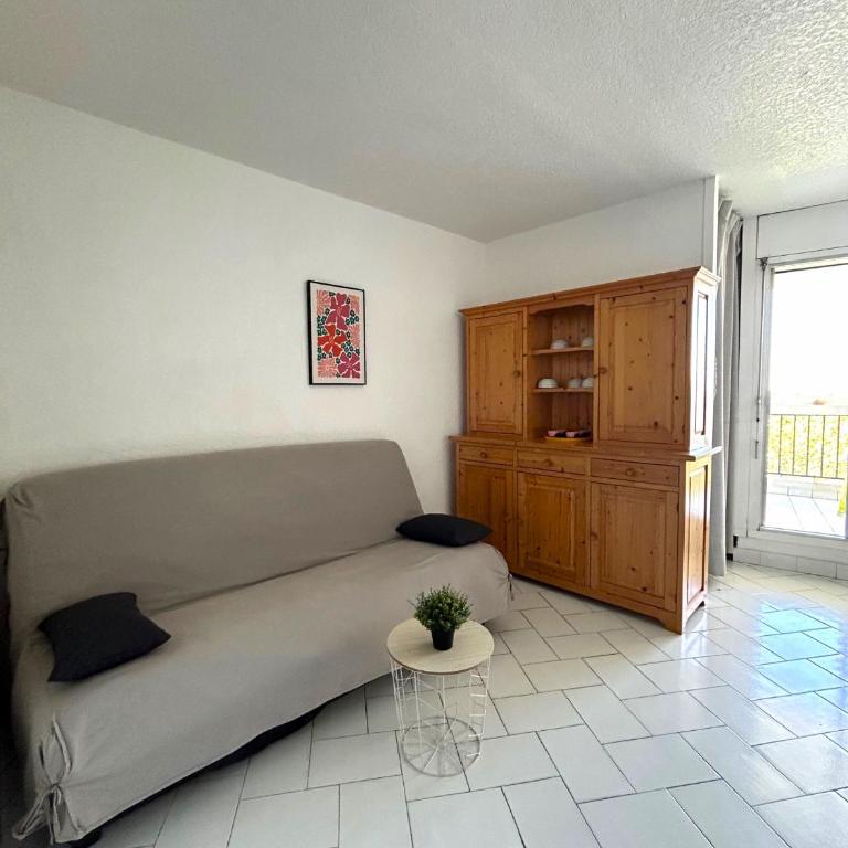 Vittoria Immobilier 8 - REGLEMENT SUR PLACE - chèques vacances acceptés - Apartment with Sea View - 2