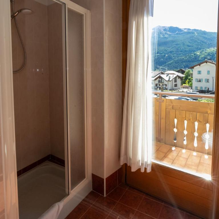 Bormiohomes - Case SteLu - Camera Quadrupla - 4