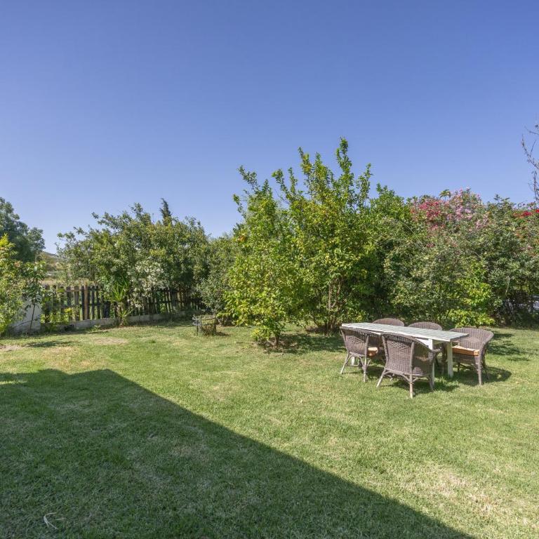 Casa El Mimbral y El Fresno - Three-Bedroom House - 10