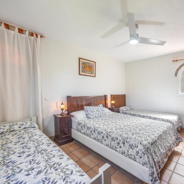 Casa El Mimbral y El Fresno - Three-Bedroom House - 17