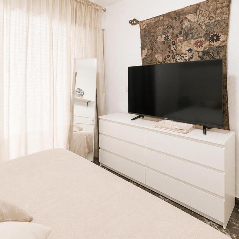 Beach Front Apartment In Torrevieja With Wifi - Apartamento de 2 dormitorios - 9