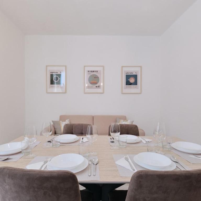 Colosseum 4 stops away 3BR - WiFi - Netflix - Apartment - 14