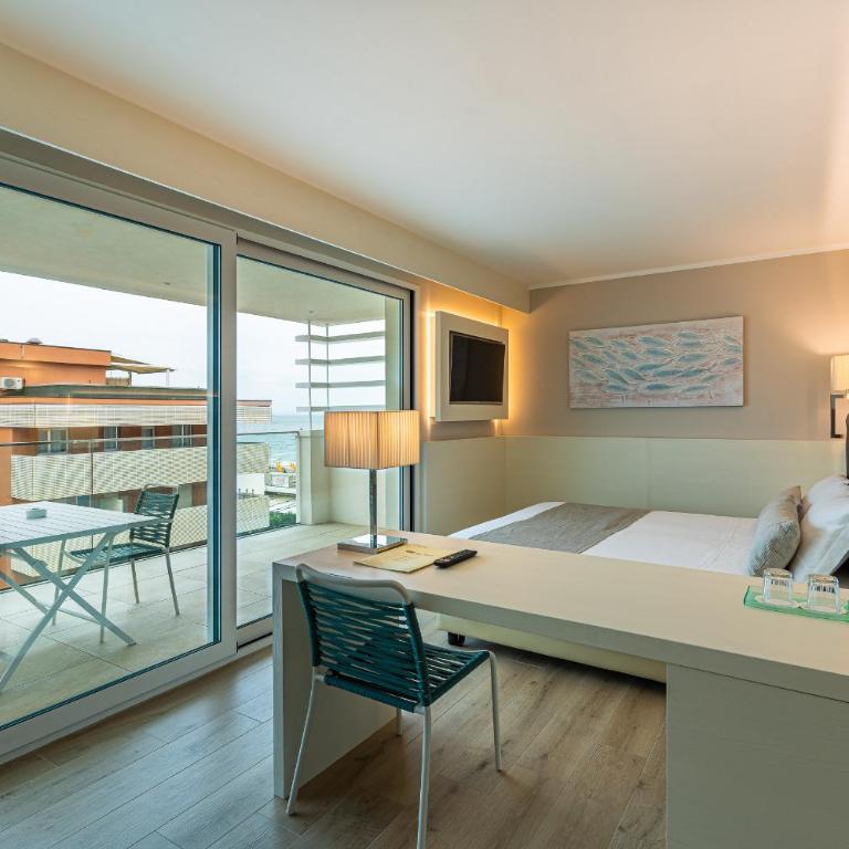 Hotel Vittoria - Junior Suite - 1