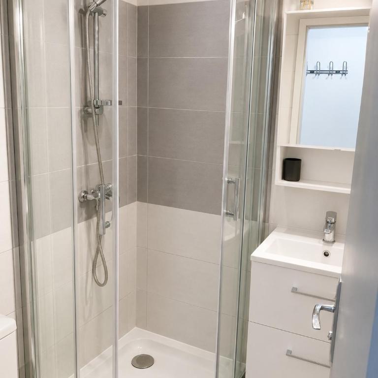 Studio - Marina 4 - 17 allée des Pinons - 2-1 - Appartement 1 Chambre - 8