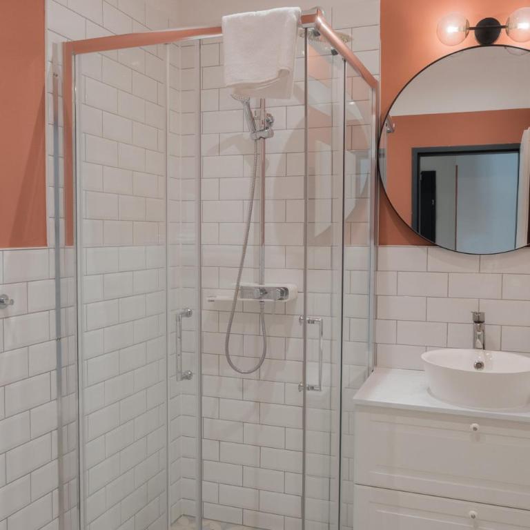 Hirschenhof Apartments - Deluxe Apartment mit 1 Schlafzimmer - 3
