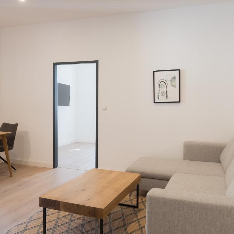 Hirschenhof Apartments - Deluxe Apartment mit 1 Schlafzimmer - 4