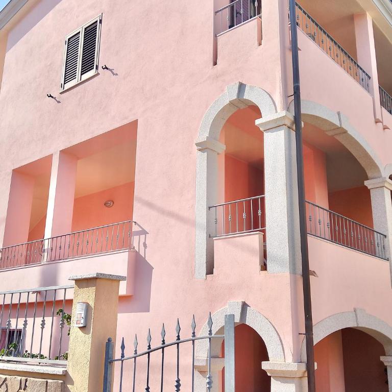 Apartments in Cala Gonone just 50 mt from the sea - Appartamento con 2 Camere da Letto - 2