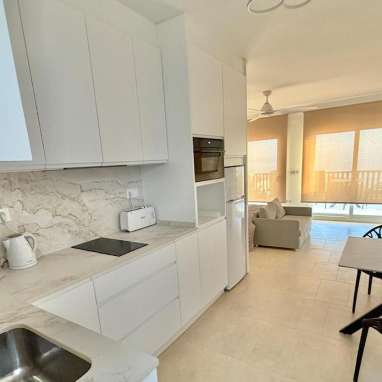 OleHolidays 924 Romana Playa frente al mar - Monolocale con Vista Mare - 5