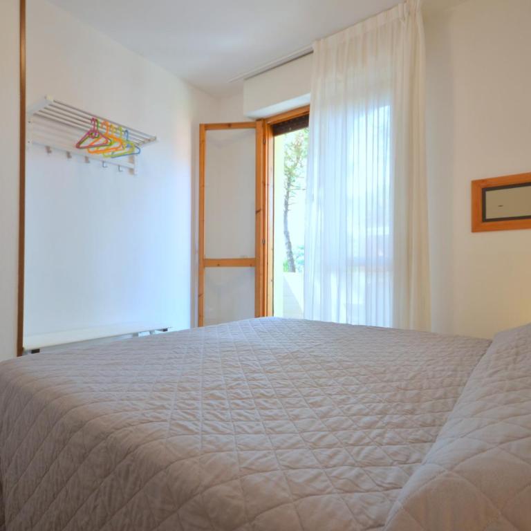 Villaggio White Star - Two-Bedroom Apartment with Balcony - 31