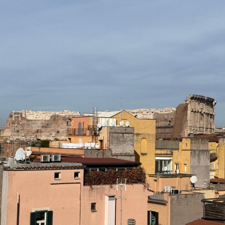 Colosseum Boutique Home - Elegant Design Apartment steps from the Colosseum - Apartment mit 2 Schlafzimmern und Balkon - 21