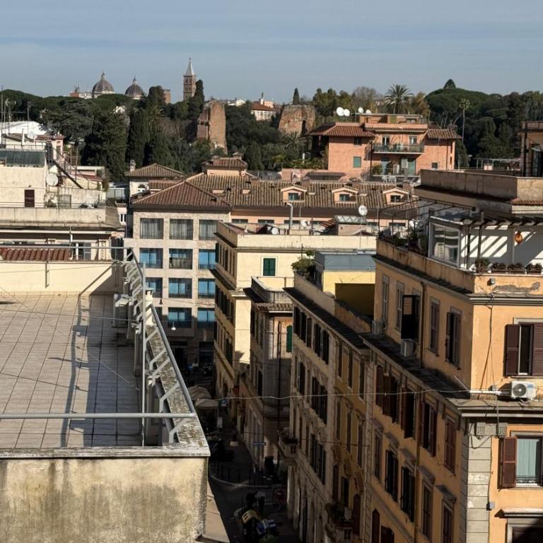 Colosseum Boutique Home - Elegant Design Apartment steps from the Colosseum - Apartment mit 2 Schlafzimmern und Balkon - 24