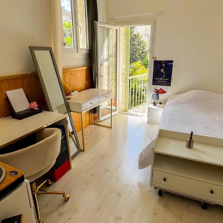 AC - Hypercenter - Close to Place des Corps Saints - One-Bedroom Apartment - 9