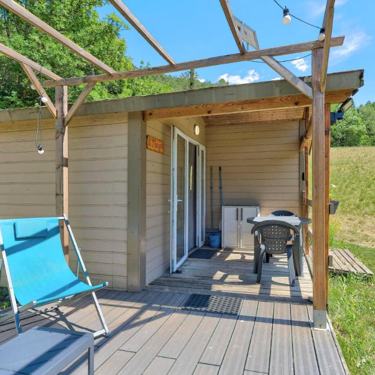 Gîtes à La Ferme Du Marquisat - Chambre Double - Vue sur Montagne - 1