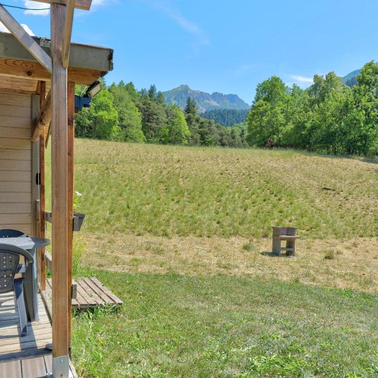Gîtes à La Ferme Du Marquisat - Chambre Double - Vue sur Montagne - 18