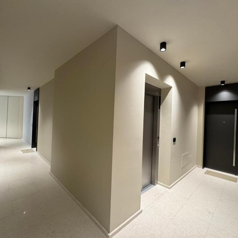 Luxory Riva 22 - Appartamento con 2 Camere da Letto - 16