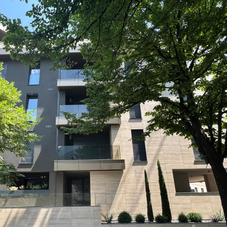 Luxory Riva 22 - Appartamento con 2 Camere da Letto - 14