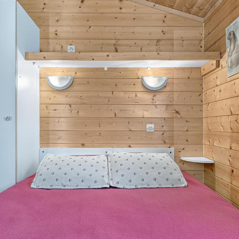 Gîtes à La Ferme Du Marquisat - Chambre Double - Vue sur Montagne - 9