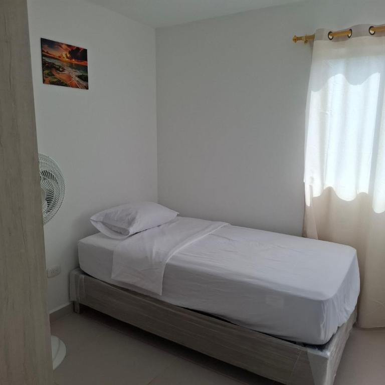Alojamiento cerca centro historico - One-Bedroom Apartment - 7