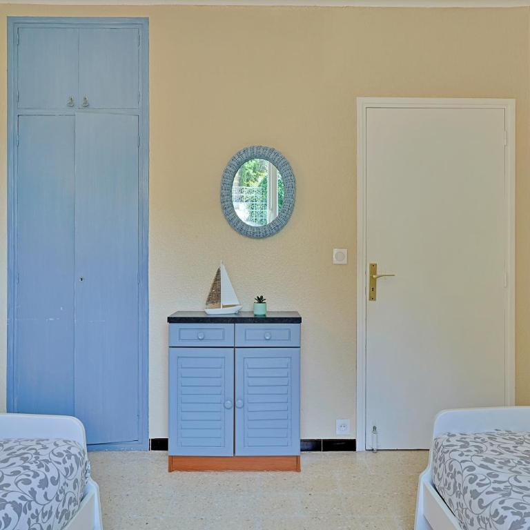 Haut de villa avec piscine privée et vue panoramique mer et Esterel - Apartment mit 3 Schlafzimmern und Meerblick - 8
