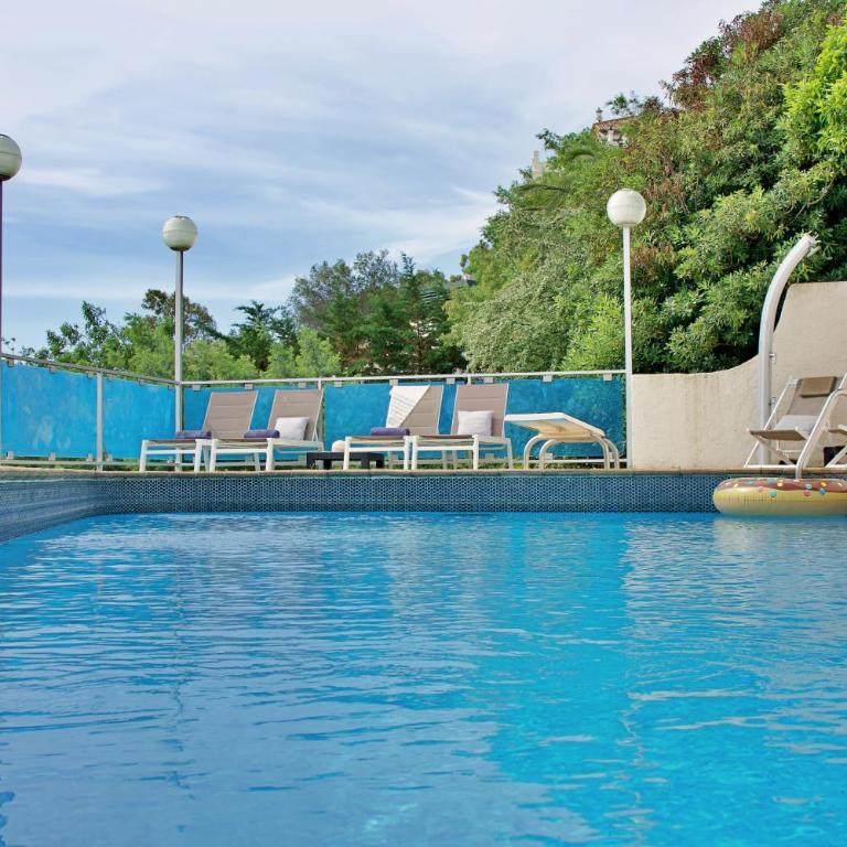 Haut de villa avec piscine privée et vue panoramique mer et Esterel - Apartment mit 3 Schlafzimmern und Meerblick - 17
