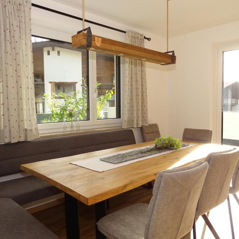 Ferienhäuser Kaiserluft Chalet - Casa - 1