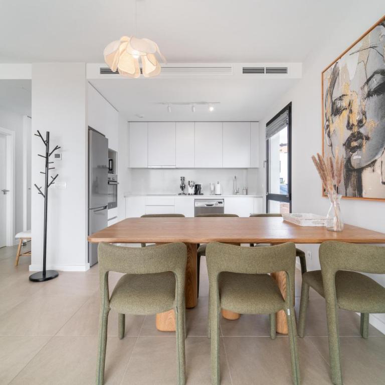 Modern Townhouse with Sea Views - Familienzimmer - 11