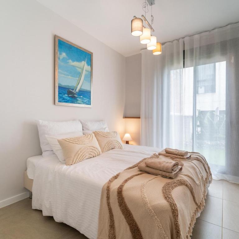 Modern Townhouse with Sea Views - Familienzimmer - 16